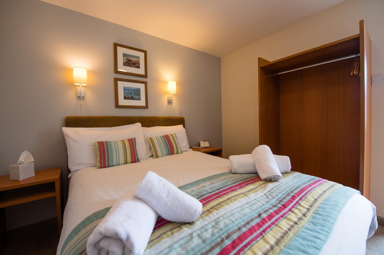 Monachty Hotel Aberaeron Bagian luar foto