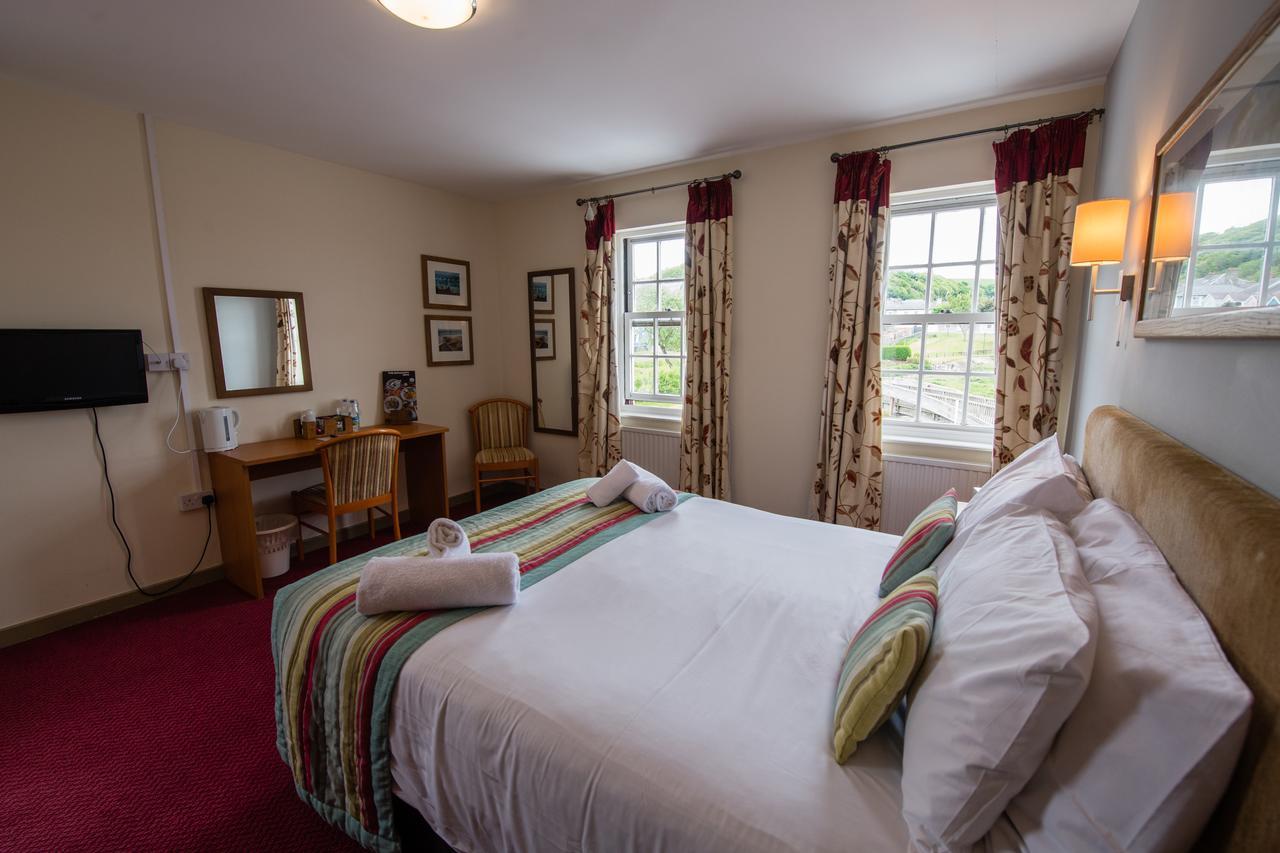 Monachty Hotel Aberaeron Bagian luar foto